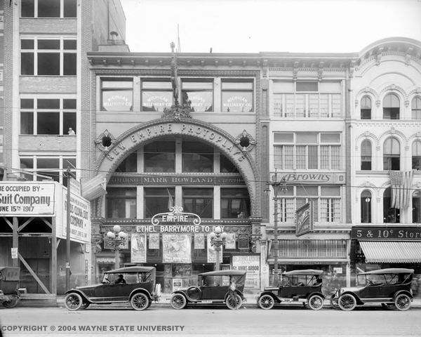 Empire Theatre - Old Photo From Wayne State Library